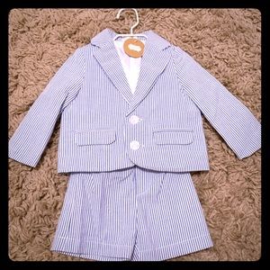 Mud pie seersucker suit NWT